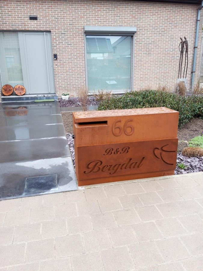 B&B Bergdal Gits エクステリア 写真